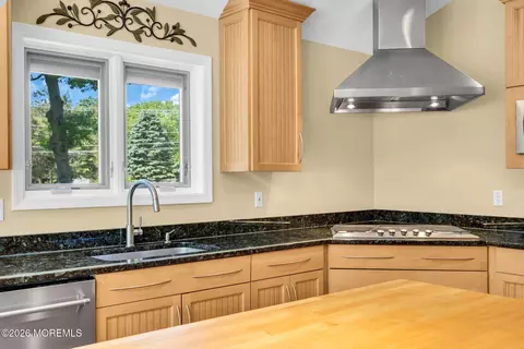 Kitchen - 819 Harmony Rd, Jackson, NJ 08527 photo 2 of 7