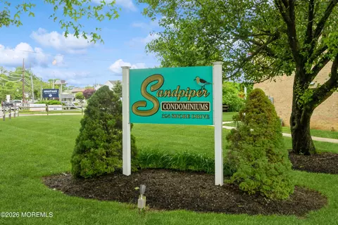 324 Shore Dr #A10, Highlands, NJ 07732