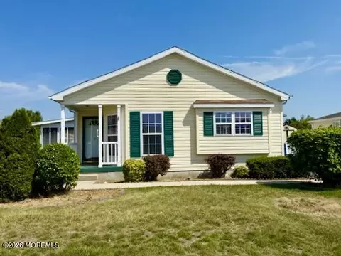 11 Rocky Hill Rd, Manahawkin, NJ 08050