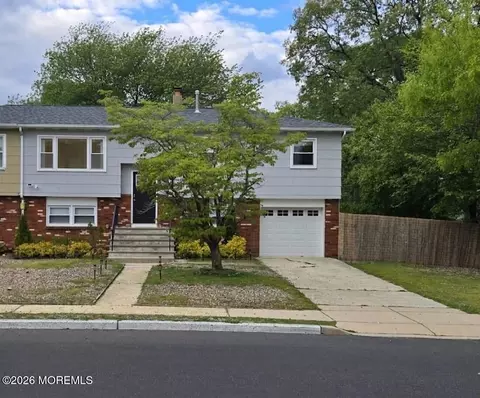 2032 Adams Ave, Toms River, NJ 08753