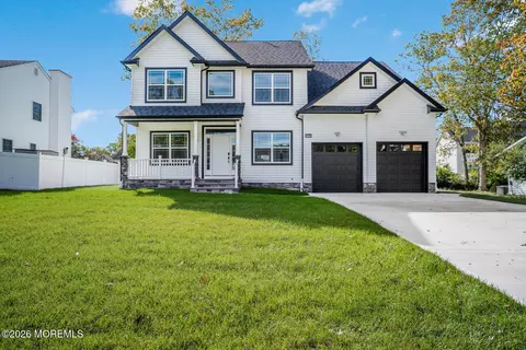 38 Watts Ave, Barnegat, NJ 08005