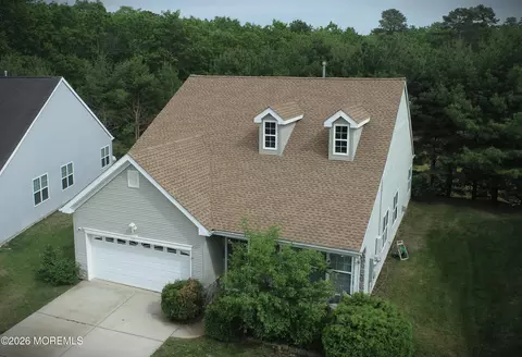 74 Briarwood Dr, Little Egg Harbor, NJ 08087