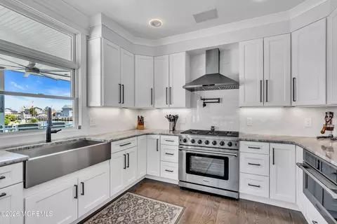 Kitchen - 958 Capstan Dr, Forked River, NJ 08731 photo 2 of 4