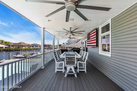 Exterior - 958 Capstan Dr, Forked River, NJ 08731 photo 5 of 12