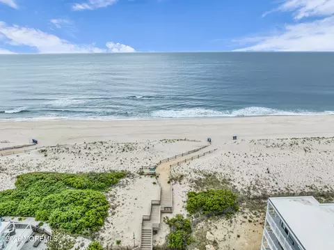 29 21st Ave #4, Seaside Park, NJ 08752