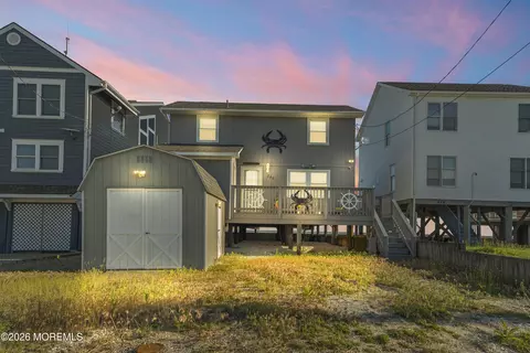 246 Cove Rd, Downe, NJ 08345