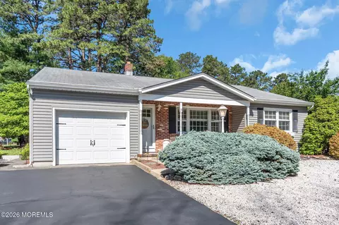 Other - 31 Millbrook Ct, Toms River, NJ 08757 photo 3 of 8