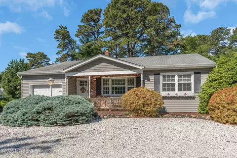 Other - 31 Millbrook Ct, Toms River, NJ 08757 photo 2 of 8