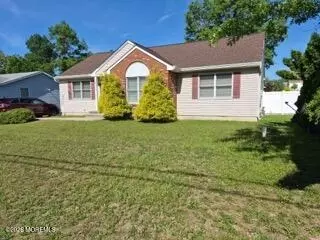 152 Nautilus Dr, Stafford, NJ 08050