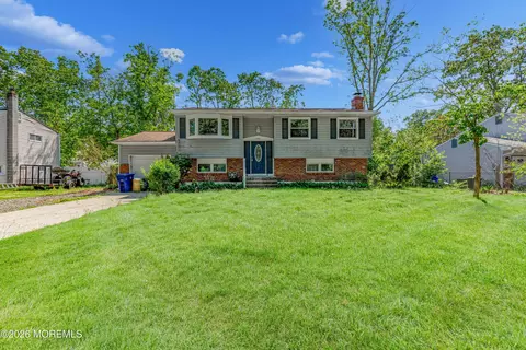 206 Montana Trl, Browns Mills, NJ 08015