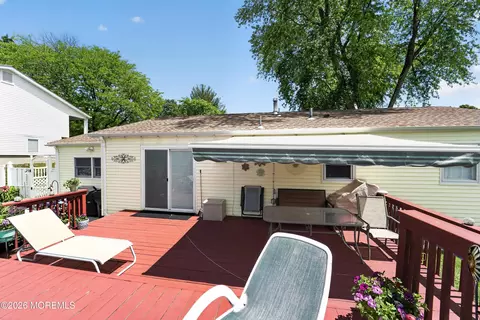 Exterior - 69 E Connecticut Concourse, Jackson, NJ 08527 photo 5 of 7
