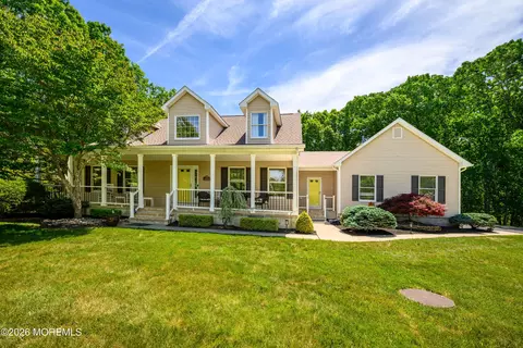 27 Olivia Way, Jackson, NJ 08527