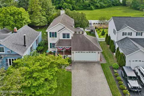 37 Maple Shade Ave E, Hamilton Square, NJ 08690 photo 3