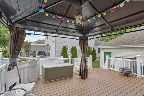 37 Maple Shade Ave E, Hamilton Square, NJ 08690 photo 32