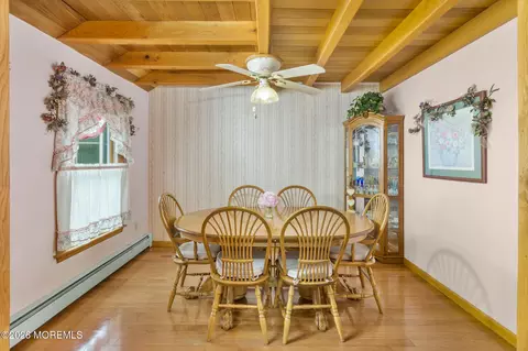 37 Maple Shade Ave E, Hamilton Square, NJ 08690 photo 9