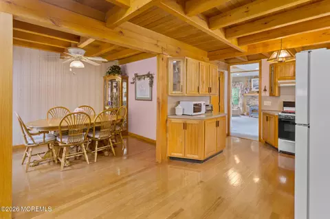 37 Maple Shade Ave E, Hamilton Square, NJ 08690 photo 6