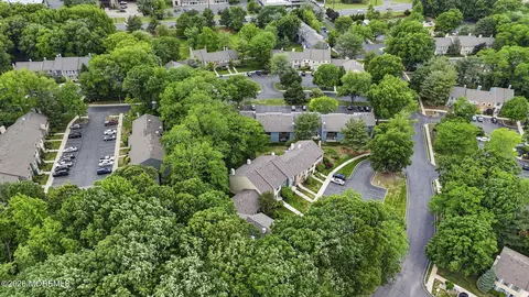 View/Area - 90 Deptford Ct, Matawan, NJ 07747 photo 3 of 5