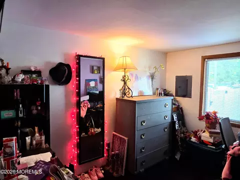 Bedroom - 1210 Taylor Ln, Forked River, NJ 08731 photo 1 of 3