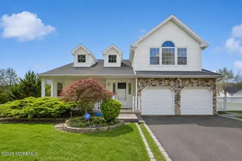 111 Augusta St, Tinton Falls, NJ 07712