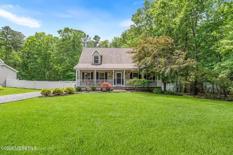 526 Leesville Rd, Jackson, NJ 08527