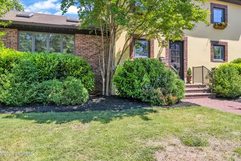 127 Sagamore Ave, Oceanport, NJ 07757