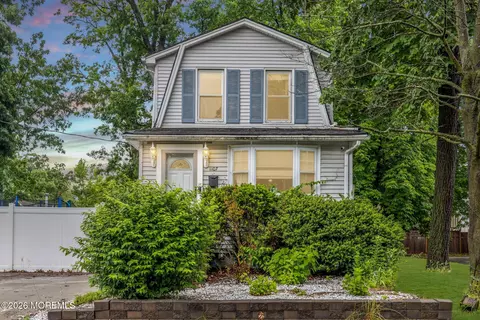 1107 Cook Ave, Laurence Harbor, NJ 08879