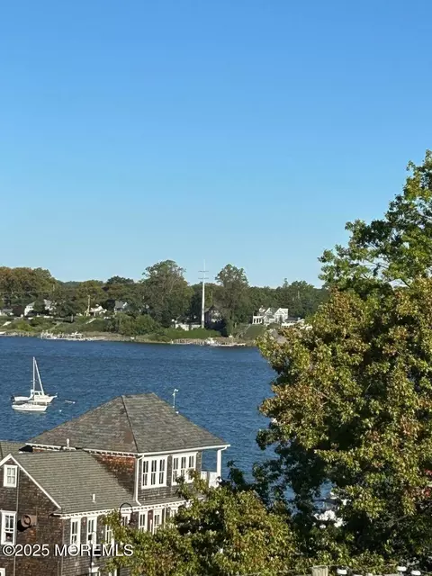 11 Wharf Ave #3, Red Bank, NJ 07701