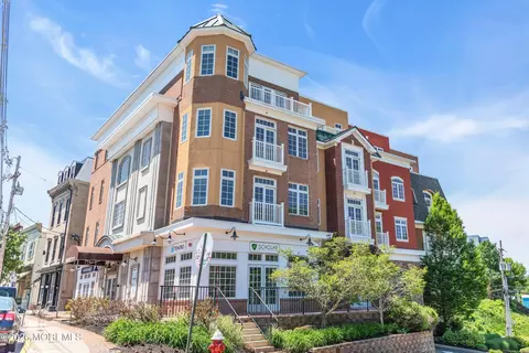 11 Wharf Ave #3, Red Bank, NJ 07701