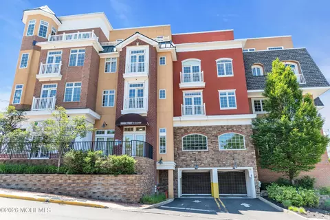 11 Wharf Ave #3, Red Bank, NJ 07701