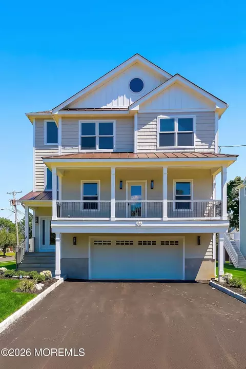 56 W Washington Ave, Atlantic Highlands, NJ 07716