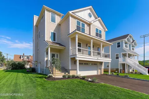 56 W Washington Ave, Atlantic Highlands, NJ 07716