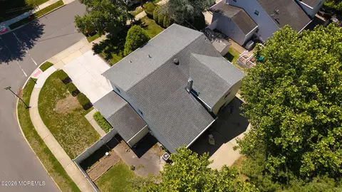 View/Area - 1 Rustic Ln, Matawan, NJ 07747 photo 6 of 7