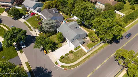 View/Area - 1 Rustic Ln, Matawan, NJ 07747 photo 4 of 7