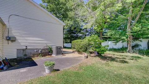 Exterior - 1 Rustic Ln, Matawan, NJ 07747 photo 2 of 6