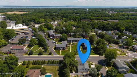 View/Area - 1 Rustic Ln, Matawan, NJ 07747 photo 2 of 7