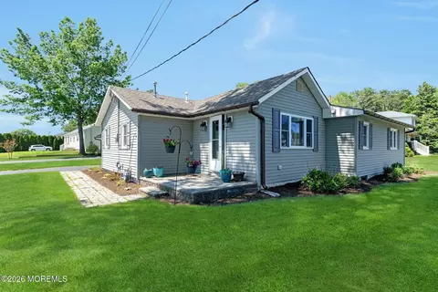 201 Commonwealth Blvd, Manchester, NJ 08759