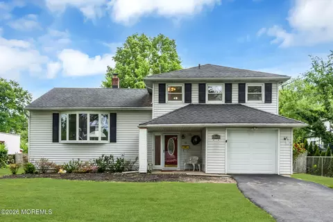 86 Portland Ave, Fanwood, NJ 07023