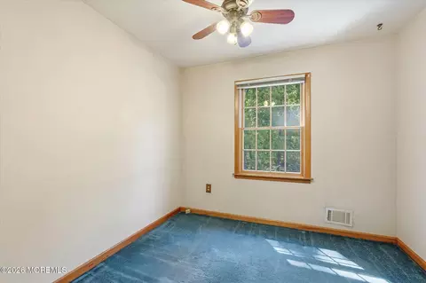 Bedroom - 79 Maxim Dr, Forked River, NJ 08731 photo 5 of 6