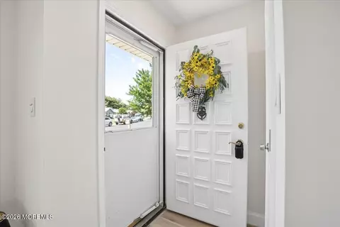 Entry Way - 2 Thames Pl, Brick, NJ 08723 photo 1 of 3