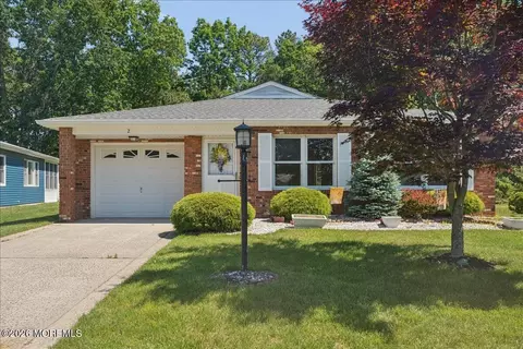Other - 2 Thames Pl, Brick, NJ 08723 photo 2 of 8