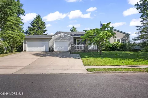 2 Montclair Ave, Tinton Falls, NJ 07753