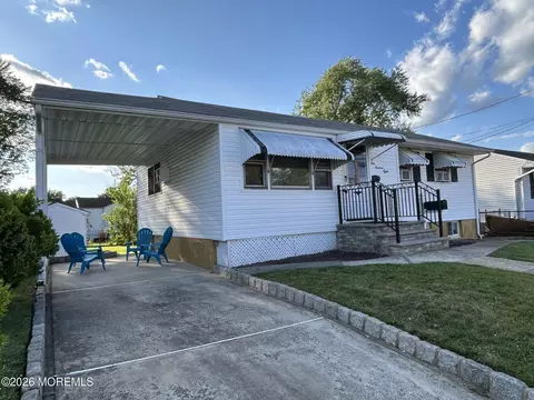 108 Newark Ave, Union Beach, NJ 07735