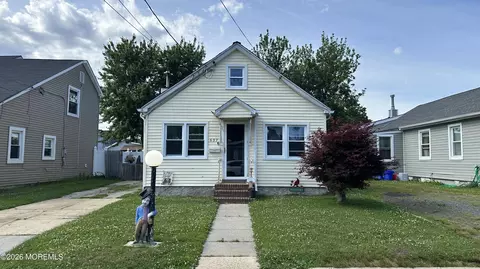 637 Sydney Ave, Union Beach, NJ 07735