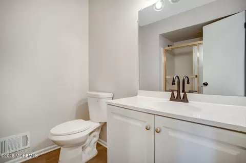 Bath - 615 Beach Blvd, Forked River, NJ 08731 photo 1 of 4