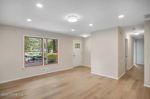 Living - 615 Beach Blvd, Forked River, NJ 08731 photo 3 of 4