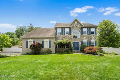 Exterior - 2 Namsan Dr, Monroe, NJ 08831 photo 2 of 16