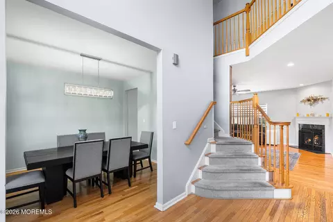 Entry Way - 2 Namsan Dr, Monroe, NJ 08831 photo 3 of 4
