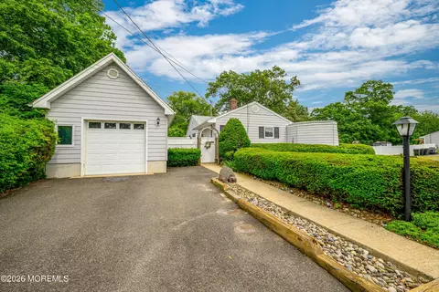 63 11th St, Keansburg, NJ 07734