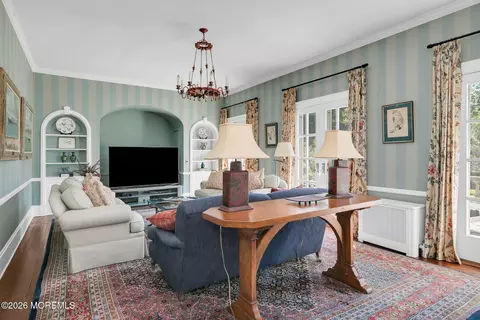 Living - 83 Ridge Rd, Rumson, NJ 07760 photo 5 of 6
