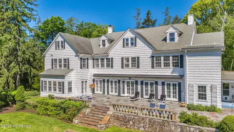 Exterior - 83 Ridge Rd, Rumson, NJ 07760 photo 12 of 13